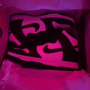 Nike Dunk High Panda